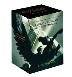 Percy Jackson Boxed Set: The Lightning Thief / The Sea of Monsters / The Titans Curse / The Battle of the Labyrin... (Paperback)