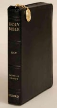 The Holy BibleThe Revised Standard Version Catholic Bible: Revised Standard Version, Catholic Edition Black, Zipp... (Paperback)