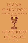 Dragonfly in Amber (Paperback)