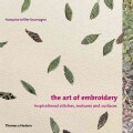 Art of Embroidery: Inspirational Stitches, Textures, And Surfaces (Paperback)