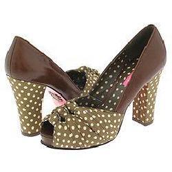 Betsey Johnson Lefty Brown
