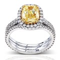 18k Gold 3ct TDW Fancy Yellow Diamond Ring