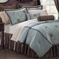 Amaryllis 24-piece Traditional Polyester Room in a Bag with Sheet Set