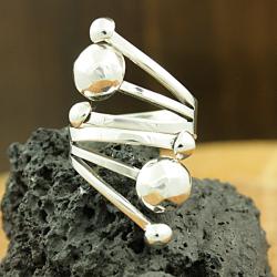 Sterling Silver Hammered Beads Finger Wrap Ring (Mexico)