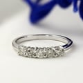 10k Gold 1/2ct TDW Diamond 5-stone Wedding Band