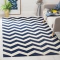 Handmade Chevron Dark Blue/ Ivory Wool Rug (8' x 10')