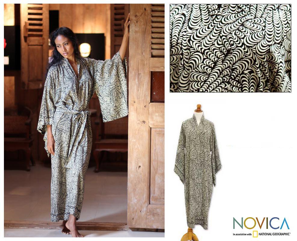 Women's Rayon 'Relax' Batik Robe (Indonesia)