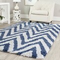 Hand-made Chevron Ivory/ Blue Shag Rug (5' Square)