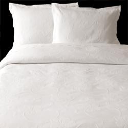 Isadora White Matelasse Full-size Bedspread