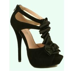 I-Comfort Women's 'Tiffany' T-Strap Ruffle Pump