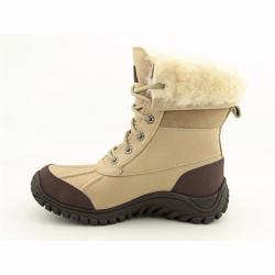 UGG Australia Women's Beige 'Adirondack' Snow Boots