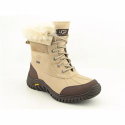 UGG Australia Women's Beige 'Adirondack' Snow Boots