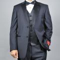 Mantoni Men's Black 2-button Vested Wool Tuxedo