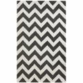 Handmade Luna Easy Care Chevron Rug (7'6 x 9'6)