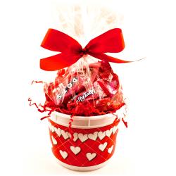 (Valentine's Day Pre-order) Sweets In Bloom 'Love Bucket' Gift Bouquet