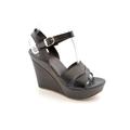 Charles David Women's 'Happy' Leather Sandals