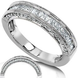 14k Gold 3/4ct TDW Princess Diamond Band