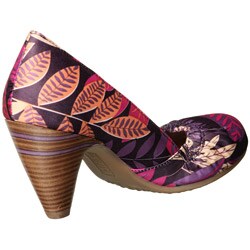 Tribeca by Kenneth Cole Women's Leaf Print Heels