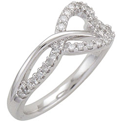 Sterling Silver 1/5ct TDW Diamond Heart Ring (I-J, I1-I2)