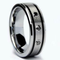 Men's Tungsten Carbide Black Diamond and Resin Band (7 mm)