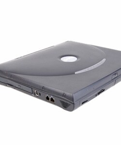 Used Dell 8200 2.0GHz Pentium 4 Laptop Computer (Refurbished)