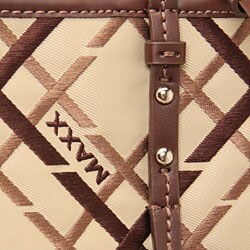 FINAL SALE MAXX New York Signature Logo Tote