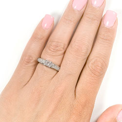 14k Gold 1 1/3ct TDW Princess 3-stone Diamond Ring (H-I, I1-I2)
