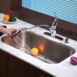 Kraus Stainless Steel Undermount Kitchen Sink/ Faucet/ Soap Dispenser