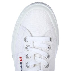Superga Unisex '2750 Classic' White Canvas Shoes