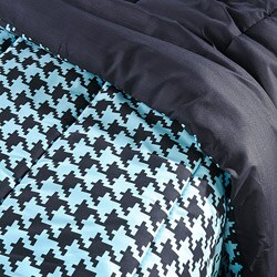 Aqua/ Black Houndstooth Full/ Queen-size Comforter Set