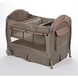 Safety 1st Deluxe Playard in Prescott