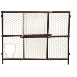 Safety 1st Baby and Pet Gate