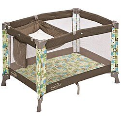 Evenflo BabySuite Classic Playard in Jungle Puzzle