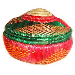 Multi-Colored Circular Lid Wicker Basket (Ethiopia)
