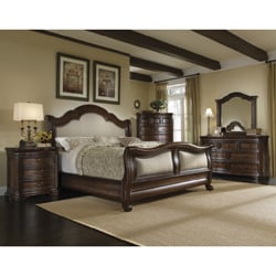 King-size 'Corondo' 4-piece Wood/ Linen Bedroom Set