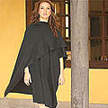'Versatile Black' Alpaca Wool Shawl (Peru)