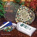 Mosaic Leaf Stepping Stone Kit