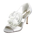 Ann Marino Women's 'Honeybun' Tiered Ruffle Heels