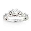 14k White Gold 5/8ct TDW Round Diamond Heart Twist Ring