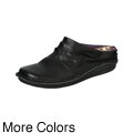 Hush Puppies Women's 'Unwind' Leather Clogs