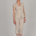 Signature by Larry Levine Women's Cap Sleeve Seersucker Capri Suit