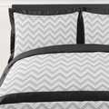 Sweet JoJo Designs Grey and Black Zig Zag 3-piece Full / Queen-size Bedding Set