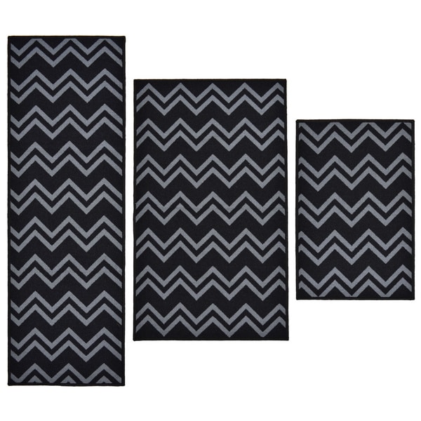 Hand Loomed Caroline Chevron Cotton Rug (26 x 8)