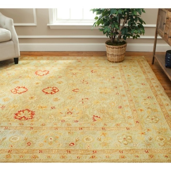 Safavieh Handmade Majesty Light Brown/ Beige Wool Rug (96 x 136)