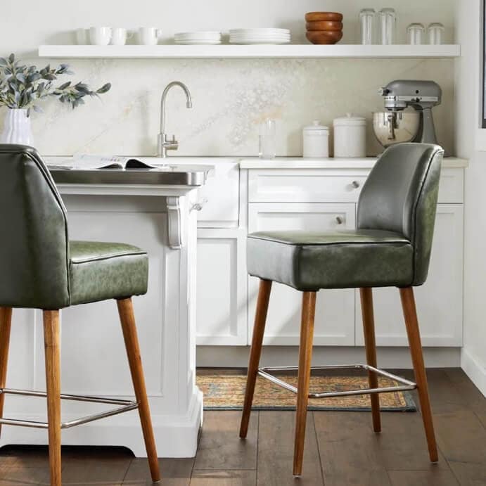 Add upscale elegance and organization to your kitchen by shopping Overstock.com's kitchen furniture, appliances and more!