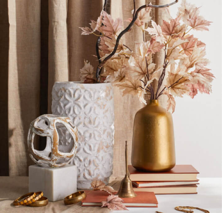 From shoes and sunglasses to games and thermal flasks Overstock has the perfect gift for any occasion
